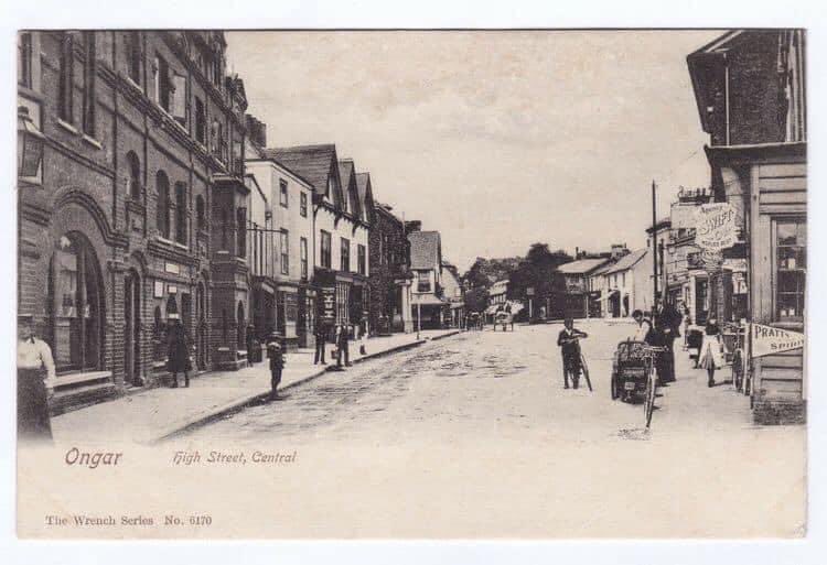 CaplenEstates's tweet photo. Throwback Thursday: Ongar High street 📍

Do you recognise any of the buildings? https://t.co/7xXOhvPE6W