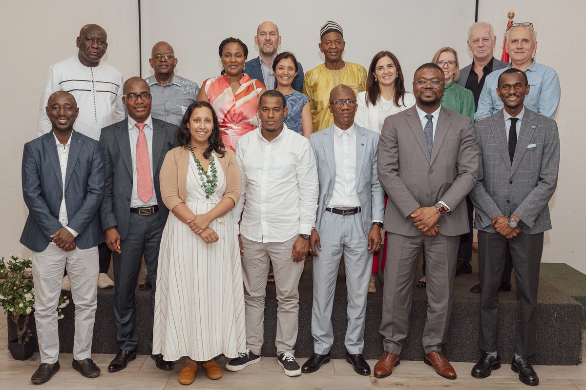 Merci aux organisations de la société civile guinéennes venues échanger ce matin avec Bold Bataar, membre du comité exécutif de Rio Tinto en charge du projet Simandou, et Isabelle Deschamps, Directrice juridique et des affaires externes. 
#RioTinto #FindingBetterWays #Communautés