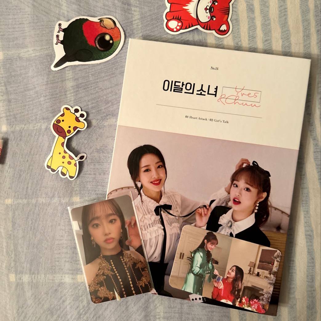 post a random photocard or you’ll have a bad february
