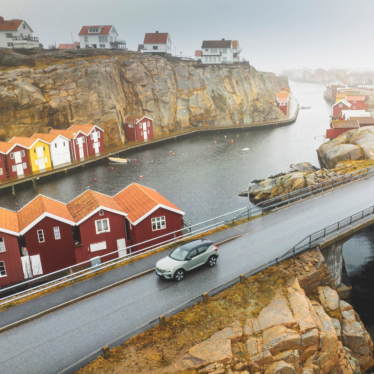 FRFVolvo's tweet photo. Starting the month with a road trip 🛣️
#Volvo #VolvoXC40 https://t.co/H5i51ZaIoS
