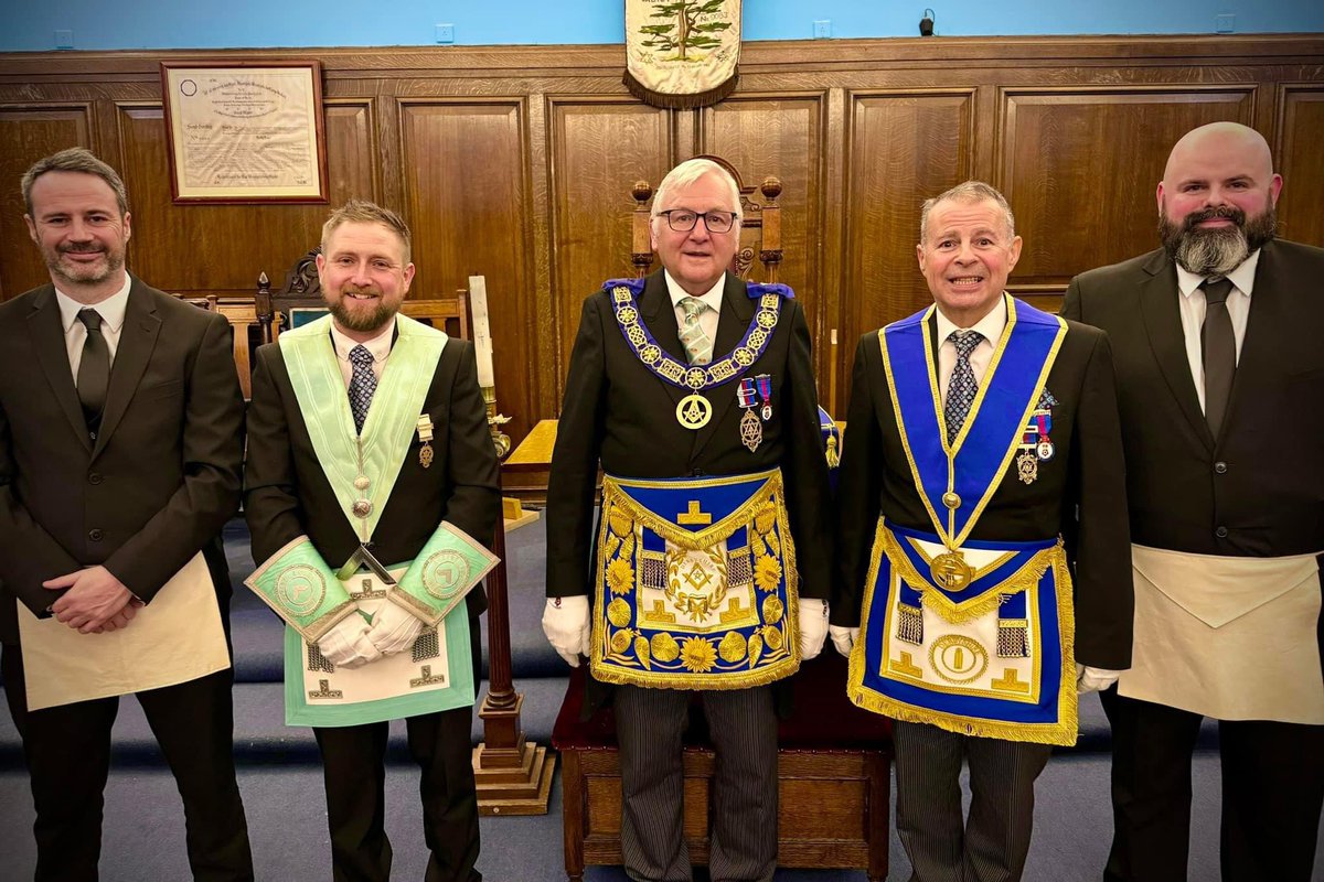 A full house at Bretby Lodge 9063 where Head of #Derbyshire #Freemasons Ian Copestake, his Asst Mick Hitchcock &amp; their team were on hand to watch Derbyshire’s Membership Officer Dylan Burgess welcome into the Lodge as new members his 2 sons Gareth &amp; Leon. A very proud Dad indeed.