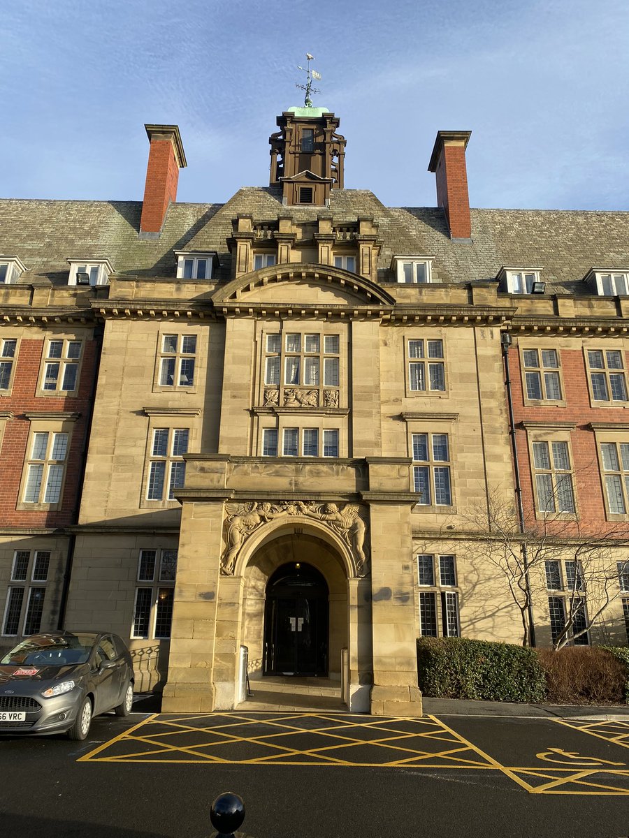 The UG team are welcoming our next cohort of  <a href="/NewcastleMedSch/">Newcastle Med School</a> students to the RVI hospitals today. 

Students will shadowing juniors doctors in various wards including toxicology, plastics and neurosurgery! 

Thank you to all our facilitators who support the day!

#nhs #MedEd