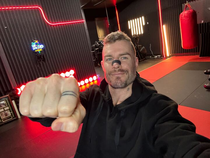 ZssBecker's tweet image. 3am. Thursday mega post.

If your reading this and not making the money you want OR where you want to be in life...

I can guarantee 99.9% certainty this is why because only .01% of Americans make over a mil a year.

So this likely absolutely applies to YOU.

It&apos;s simply this.…