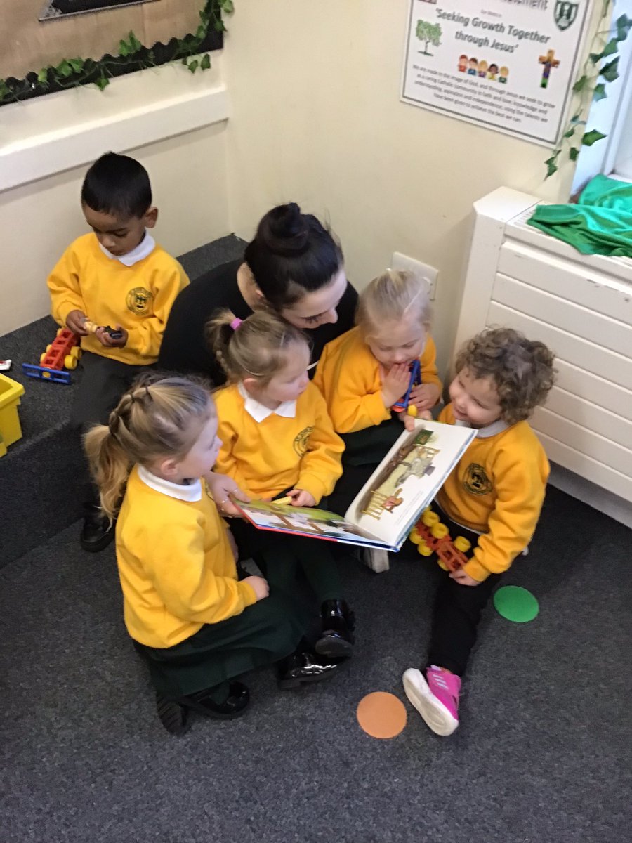 EYFSSJV's tweet photo. We loves stories in Nursery. #NationalStorytellingWeek https://t.co/7ZirBaAENj