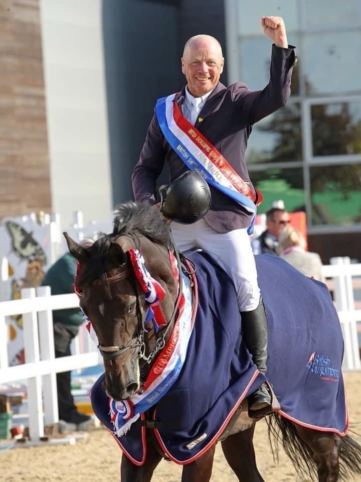 grooms_list's tweet photo. JL114413 Lincolnshire – Home/Show Groom/Rider (optional) required by Family SJ Yard

*IRO £26k - £30k pa *Single accommodation (partner welcome) *Own horse and pets possible *Scope for free time during the day
https://t.co/NMxWwjoe69 

#showjumping #careersinshowjumping #BSJA https://t.co/Zyu79JV1eF