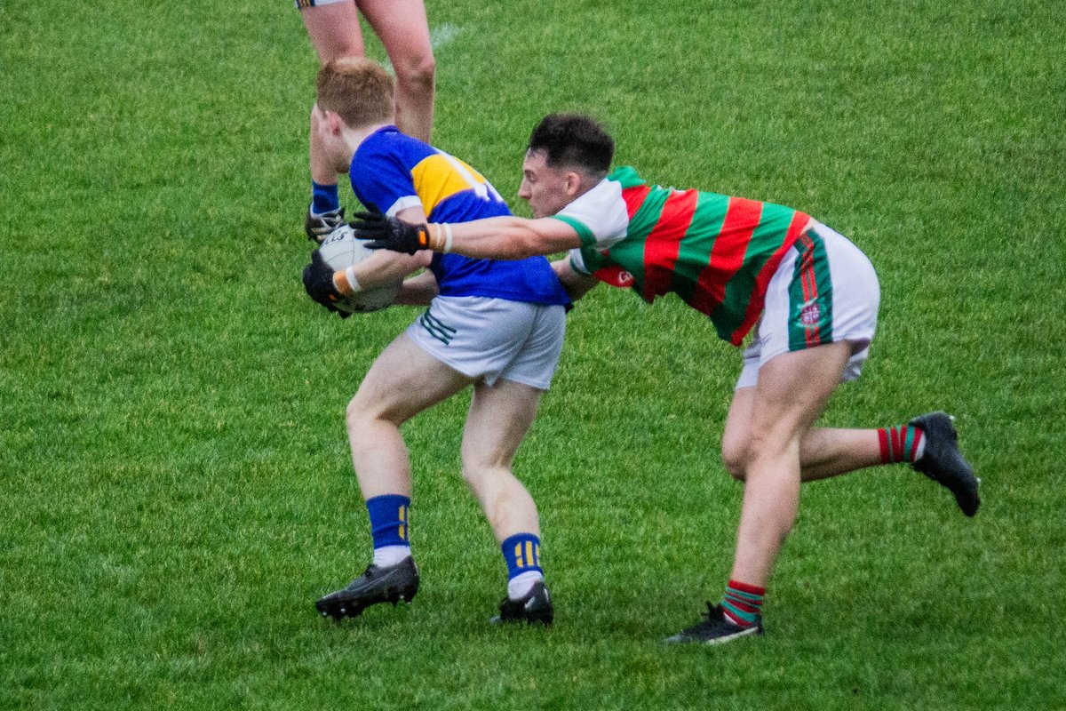 fitzgeraldstad's tweet photo. What an astounding victory! Tralee CBS displayed incredible determination and confidence on the field, securing a remarkable win with a score of 2-12(18) to Patrician Academy Mallow's 0-7(7).
Bravo, Tralee CBS! The entire Kingdom is immensely proud of you  @thegreencbs https://t.co/mv6gQ2SI6h