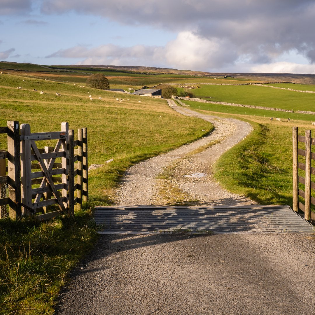 #SettleTheGreatDebate || Which is your favourite section of A. Wainwright's #CoastToCoast 🤔🥾?

Comment below 👇