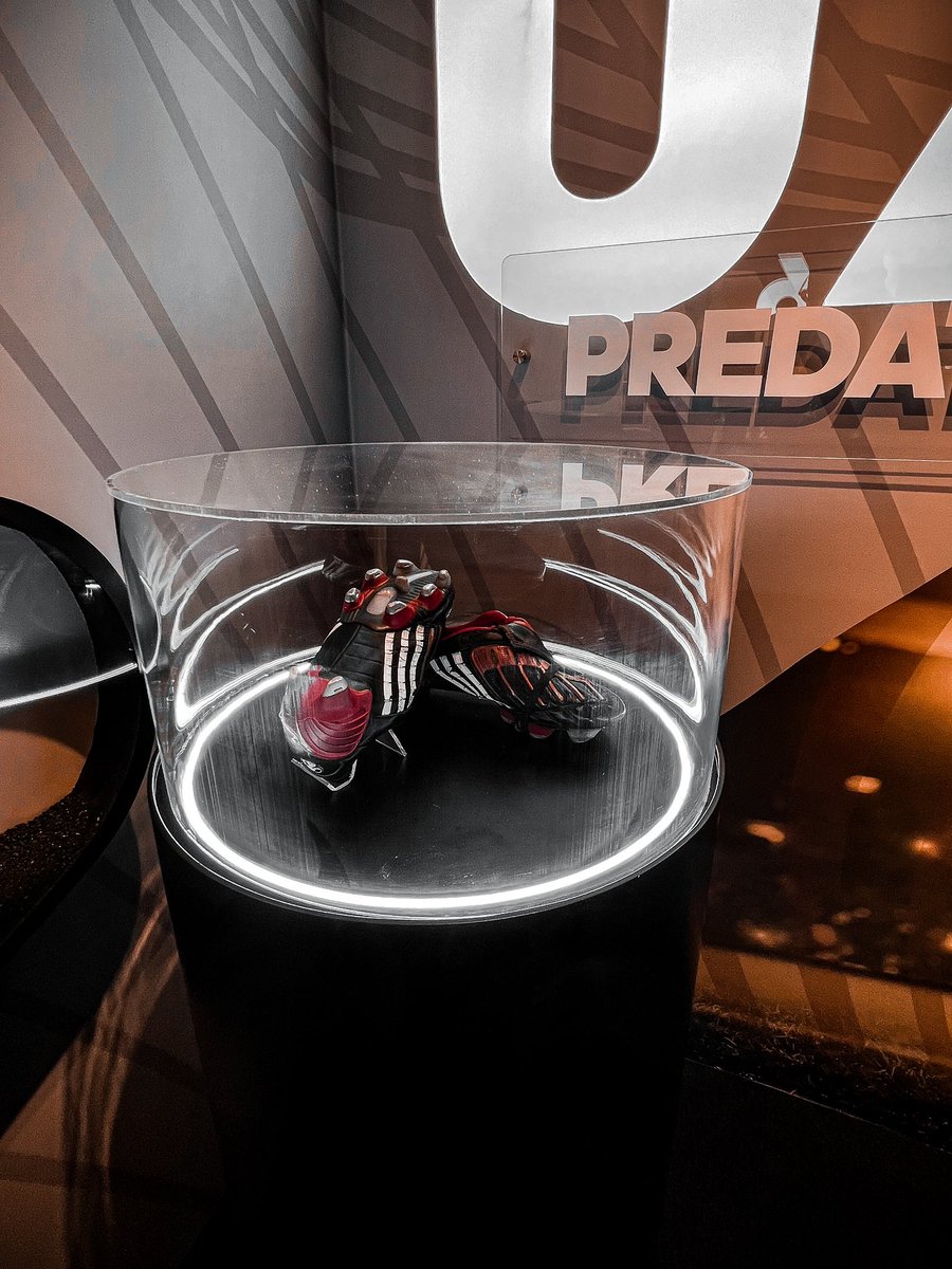keeshmatstats's tweet photo. Go drop by TRX to for the incredible #WorldOfPredator exhibition, commemorating the 30 year history of an absolutely iconic football boot!
#adidasMY
#WorldOfPredator https://t.co/amT31kQCyw