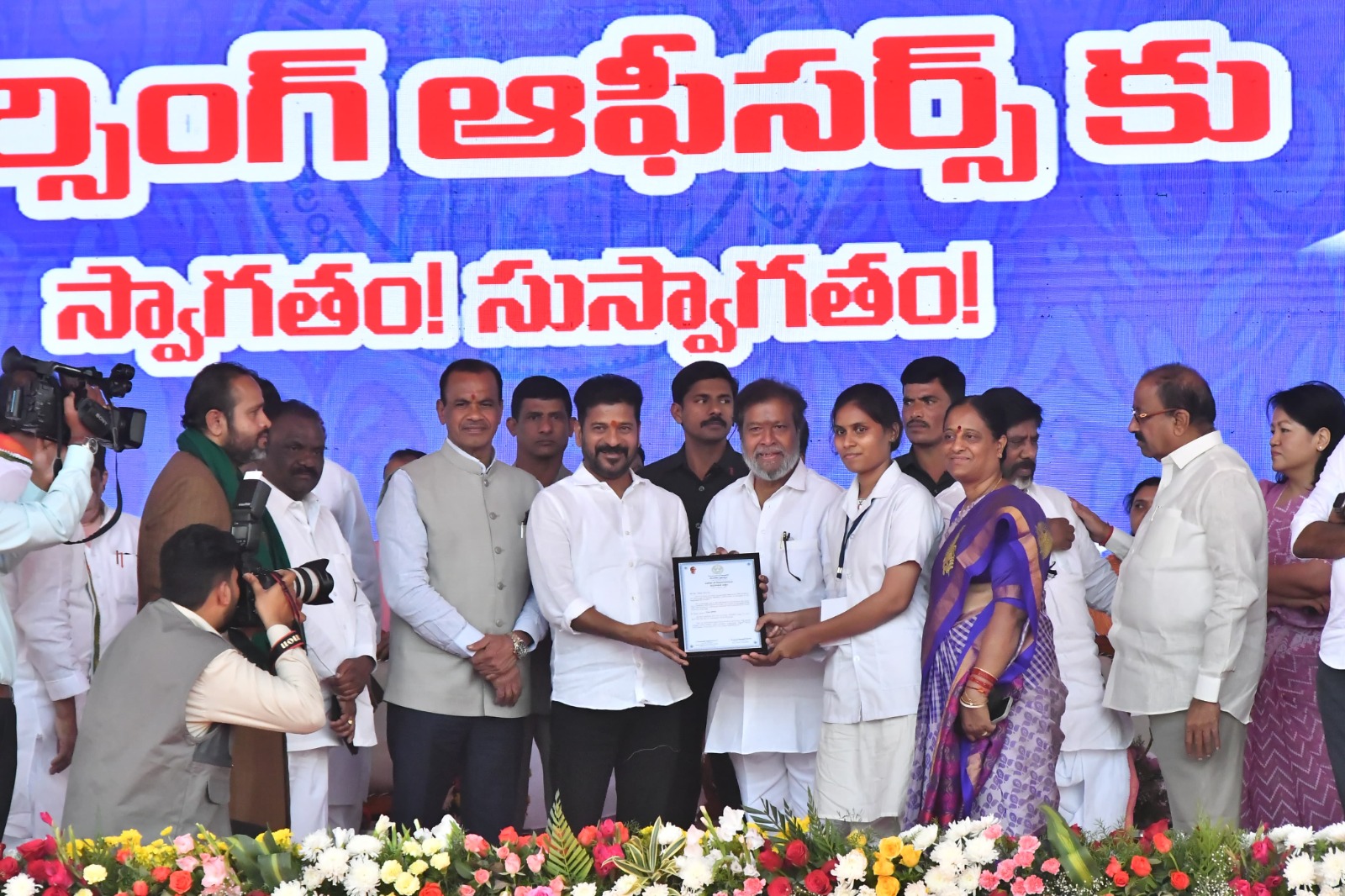 GFPja_yasAE3f6j?format=jpg&name=large