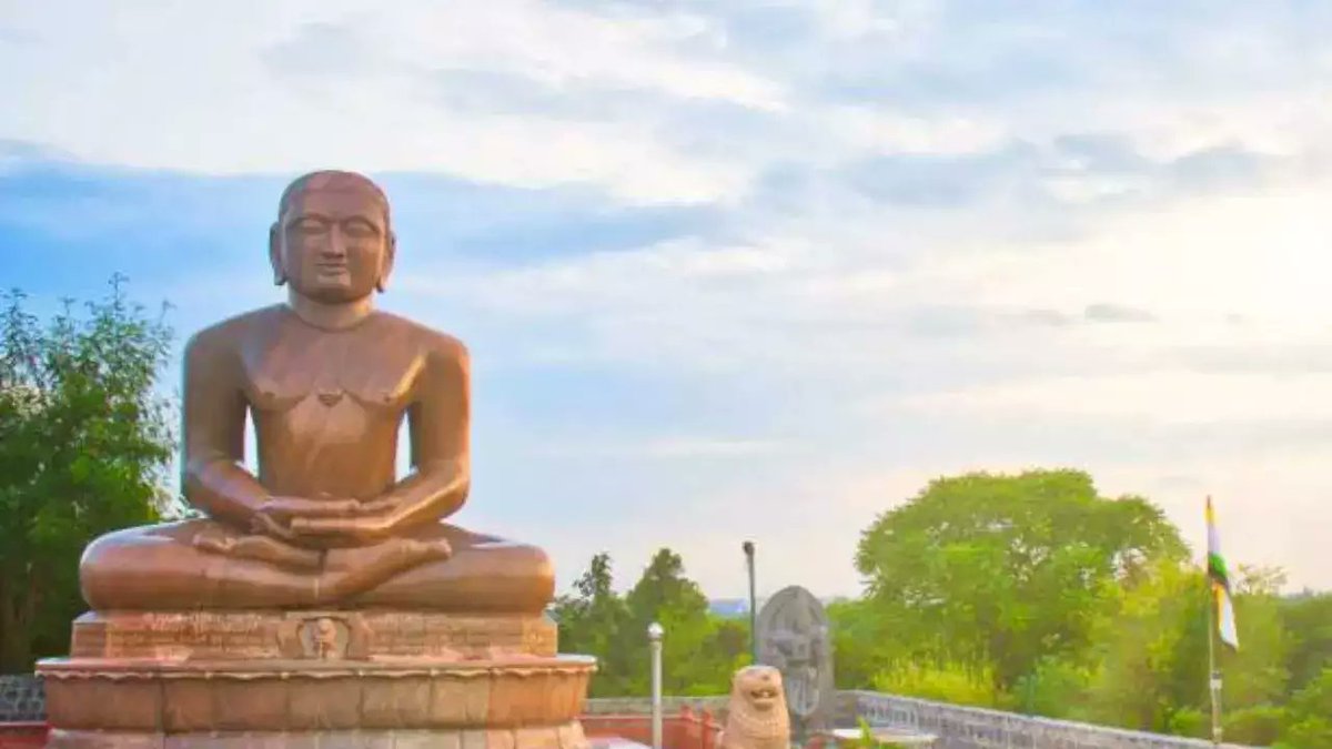 सनातन धर्म के पहले रेबल - जैन ... 

कुछ रामजादे जैनियों को मेरी टिप्पणी बुरी लगी, जो जगतसेठ के संदर्भ मे थी। इनके समर्थन मे सनातनी आ गए 

और जल्द ही "जैनी-सनातनी संयुक्त गालीबाज मोर्चा" एक्शन मे आ गया। और तर्क ये कि जैन, बौद्ध भी सनातन के अंग है। 

झूठ है।

जैनिज्म और बुद्धिज्म