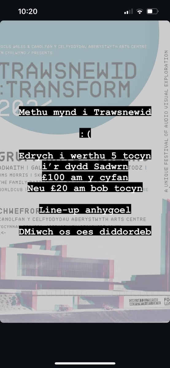 Gwerthu tocynnau Trawsnewid yn Aberystwyth dydd Sadwrn