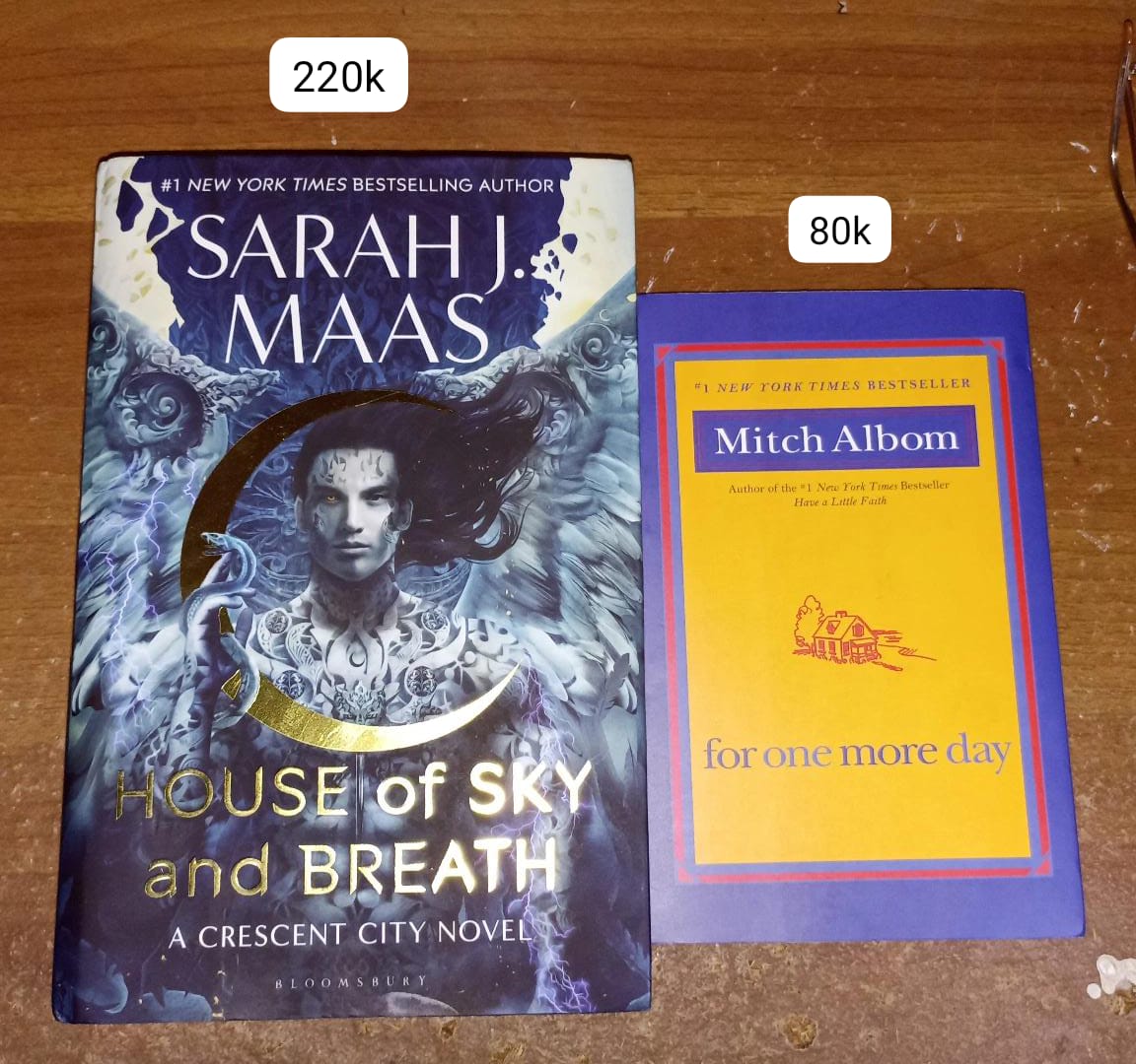 bloombliz's tweet photo. @literarybase ada preloved hosab fantasy nya nih kak, detail dm yaa https://t.co/IFutjIoRIq