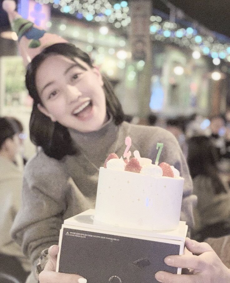 ㅤ

                      KHALEBIE DAY .ᐟ 🦭     

     ㅤ
