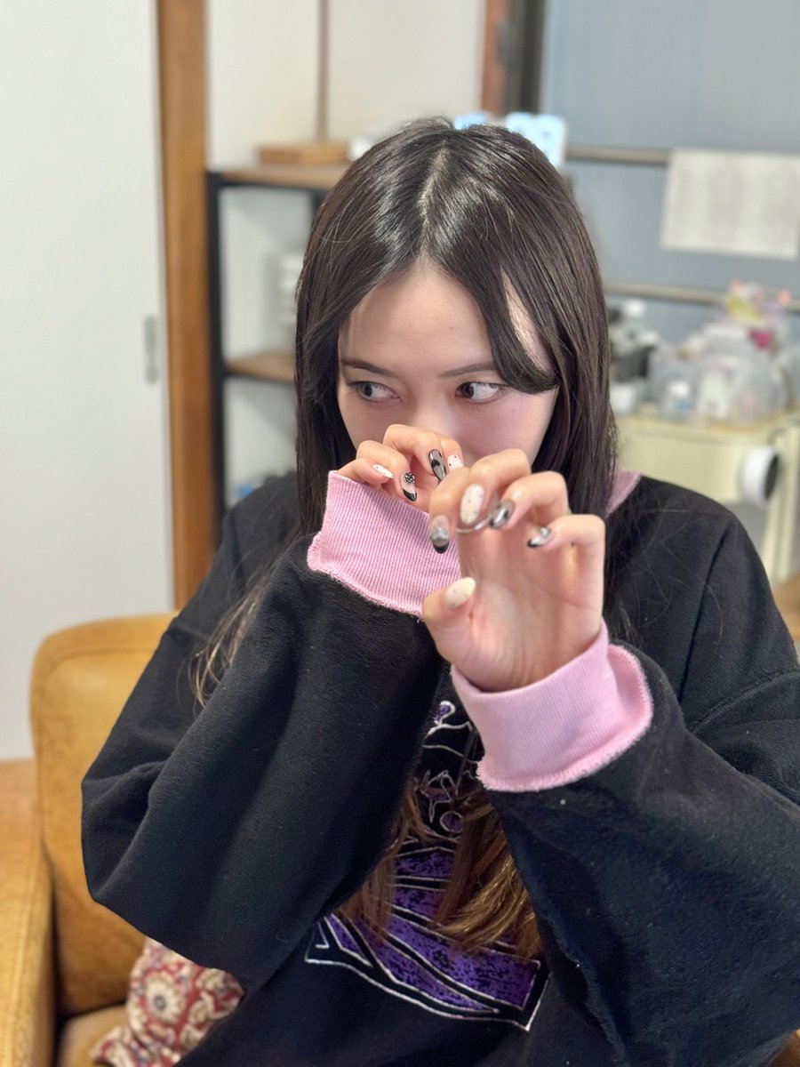 akaritter0113's tweet image. ネイルを『ながぐつをはいたねこ』仕様に変えました🐈‍⬛🎀

ミニスカギャルメイド猫になります🐈‍⬛🎀

2月23日お待ちしております🐈‍⬛🎀

ccbhall.saitama.jp/events/event/6…

#ながぐつをはいたねこ