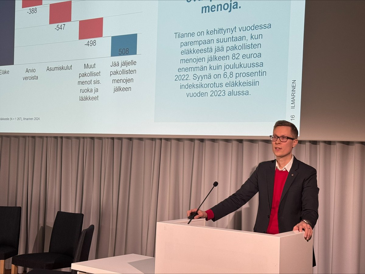Annukka Lalu (@annukkalalu) on Twitter photo Tänään <a href="/ilmarinen_tweet/">Ilmarinen</a> ja <a href="/VTKL10/">Vanhustyön kl - VTKL</a> webinaarissa aiheena eläkeaikaan varautuminen. Ilmarisen <a href="/JouniVatanen/">Jouni Vatanen</a> kertoo tuoreen tutkimuksemme tuloksista. #iareena #EnnakoidenEläkkeelle Tänään <a href="/ilmarinen_tweet/">Ilmarinen</a> ja <a href="/VTKL10/">Vanhustyön kl - VTKL</a> webinaarissa aiheena eläkeaikaan varautuminen. Ilmarisen <a href="/JouniVatanen/">Jouni Vatanen</a> kertoo tuoreen tutkimuksemme tuloksista. #iareena #EnnakoidenEläkkeelle
