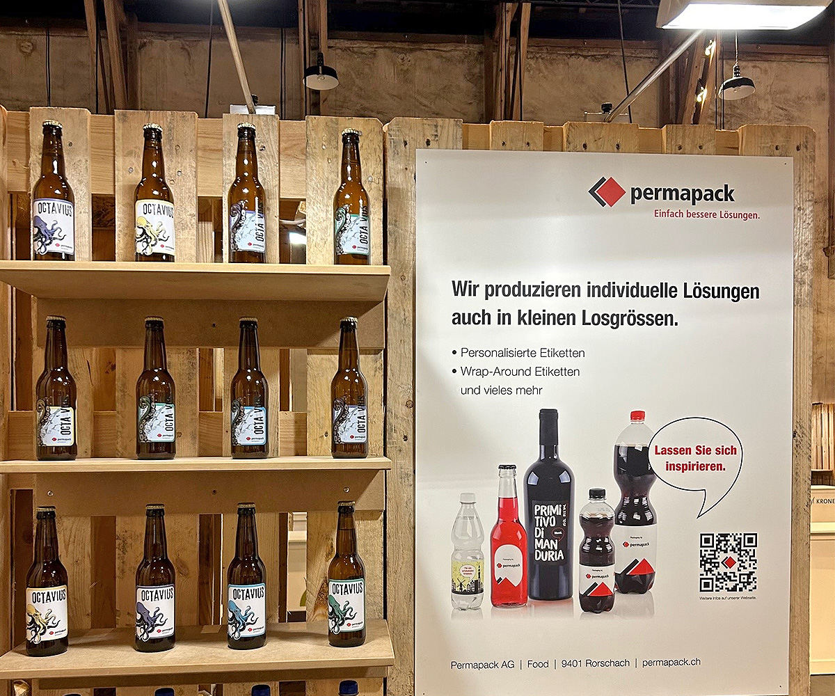 PermapackAG's tweet photo. Viele Grüsse aus Aarau! Heute und morgen sind wir auf der Glug 24 am Stand 314 anzutreffen und präsentieren als Partner für Getränkeverpackungen mit eigener Druckerei unsere Etiketten, Wrap Arounds und mehr: https://t.co/MPGkvXijMG Schauen Sie vorbei! 
#Messe #Permapack https://t.co/aCHYuNQpb2