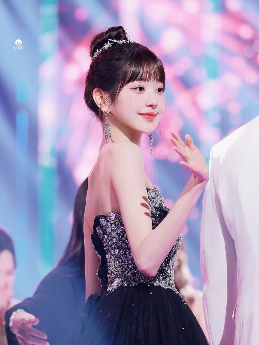 ianjeonh's tweet photo. @shimjtake @BEJILBANGET “Oke karena sudah memasuki waktu istirahat, kita akan break sejenak dan bertemu lagi pada pukul 18.30.” https://t.co/0wpOr6l8EG