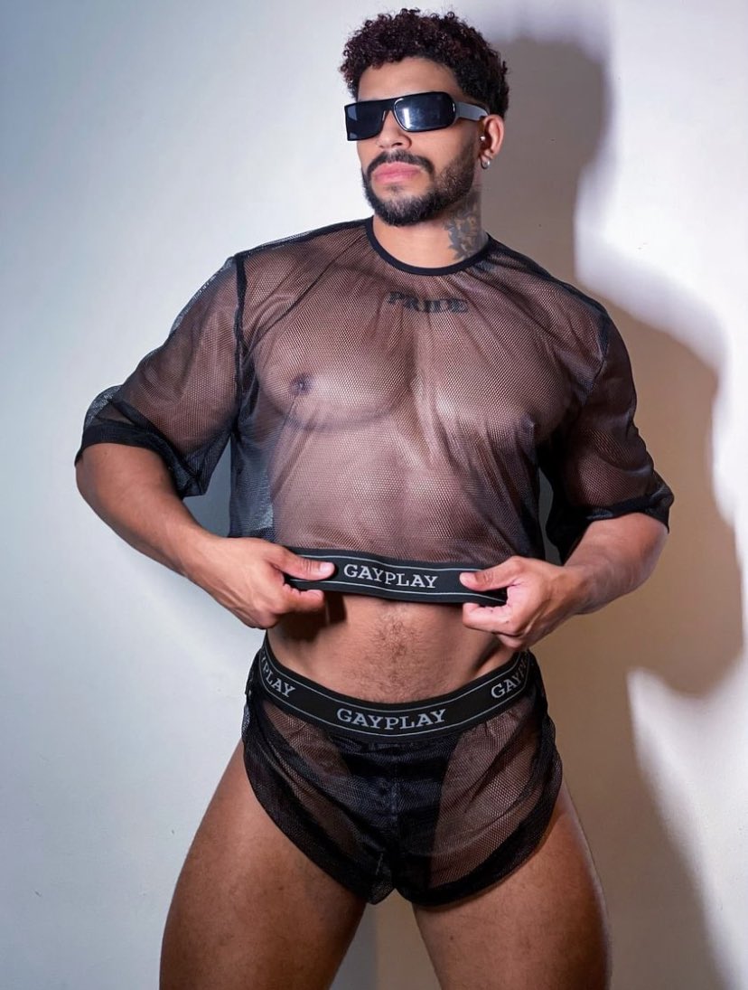 GAYPLAY tweet media