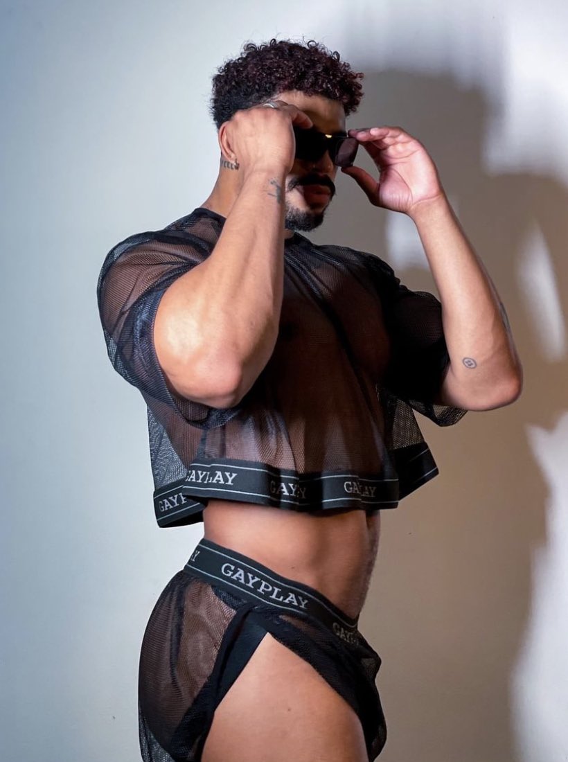 GAYPLAY tweet media