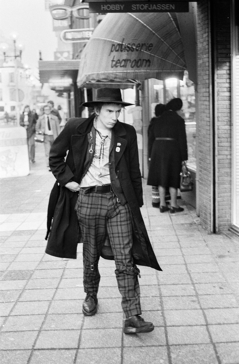 Johnny Rotten in the Netherlands, January 31st 1977. Photo by Peter Stone/Mirrorpix via Getty Images.
