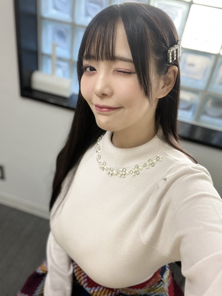 ウインクは上手くいくパターンと下手なパターンがあるし、出来栄えは日による。 https://t.co/mweeJgQa2v