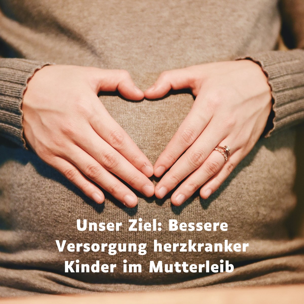 Unser Projekt bringt Hoffnung, bevor die Kleinen überhaupt auf der Welt sind. Mit dem Einsatz der fetalen Magnetkardiographie wird am Deutschen Herzzentrum München erforscht, wie wir Herzerkrankungen bereits im Mutterleib erkennen und behandeln können.
stiftung-kinderherz.de/was-wir-tun/un…
