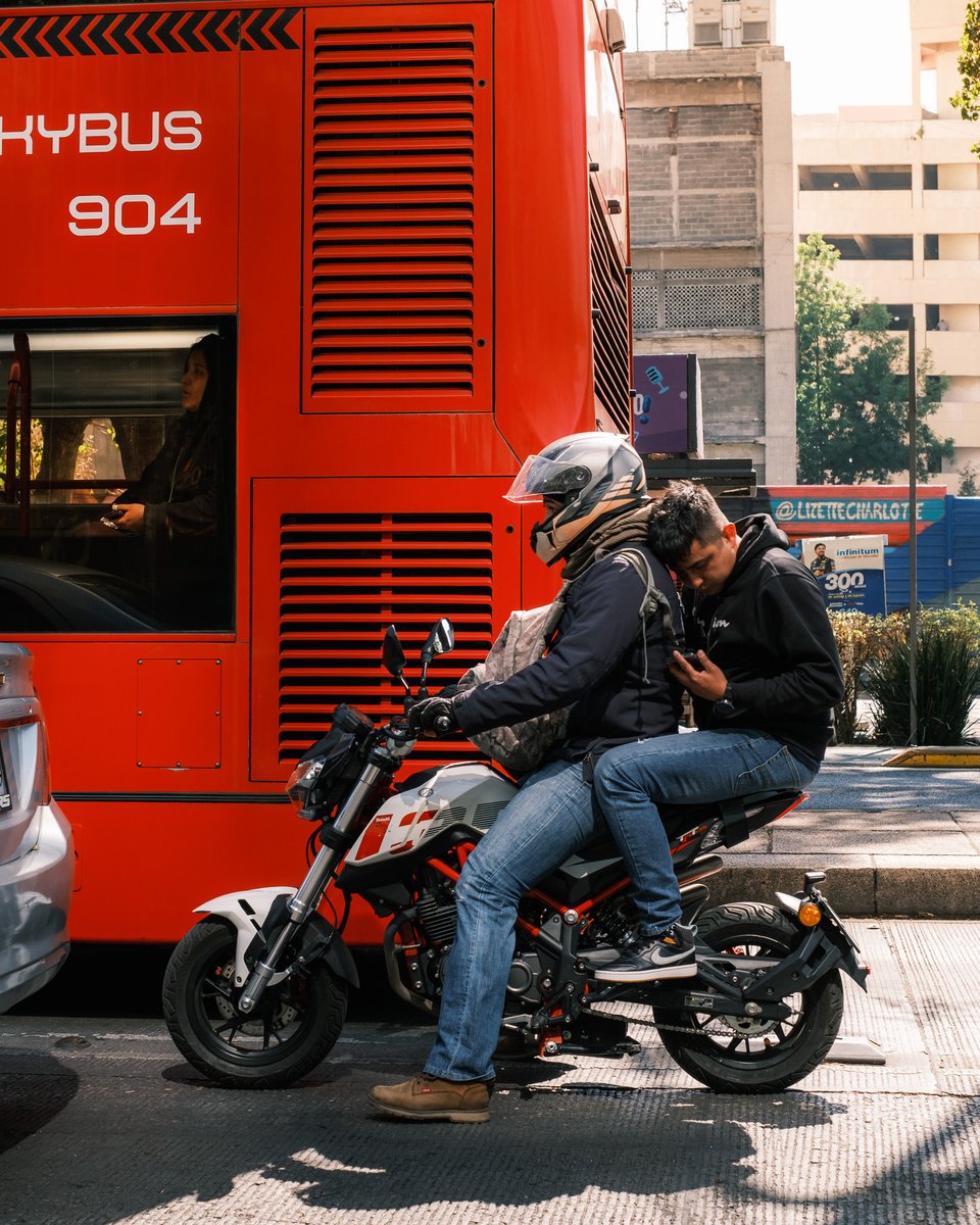 patinaaddsvalue's tweet photo. Some of my favorites from CDMX. Fuji X-Pro3 | Classic Neg. https://t.co/32Yt7WXSsk
