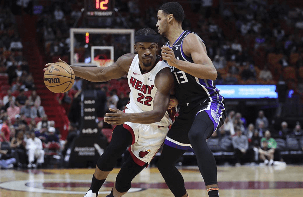 PrecisionDva's tweet photo. Jimmy Butler guió al Miami Heat en el triunfo ante los Sacramento Kings en el Kaseya Center.

Lee la nota en: https://t.co/uI58jS1gx2

#Baloncesto #NBA #Deportes #PrecisionDva https://t.co/TAelVc0Jxd