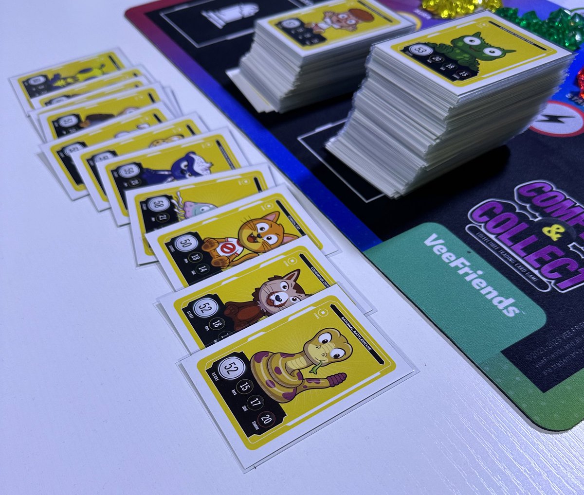 VeeFriends Cards tweet media