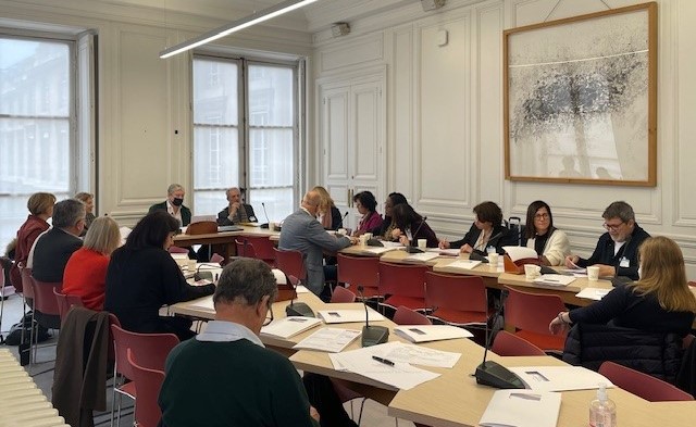 PartiRadical's tweet photo. Ce matin le Bureau exécutif du @partiradical s'est réuni à l'@AssembleeNat avec à son ordre du jour le calendrier de travail, le programme d'actions de l'année et la préparation des #Europeennes2024. @LaurentHenart @n_delattre @AnnickGirardin @FaureDominique https://t.co/sBp8hezfJ1
