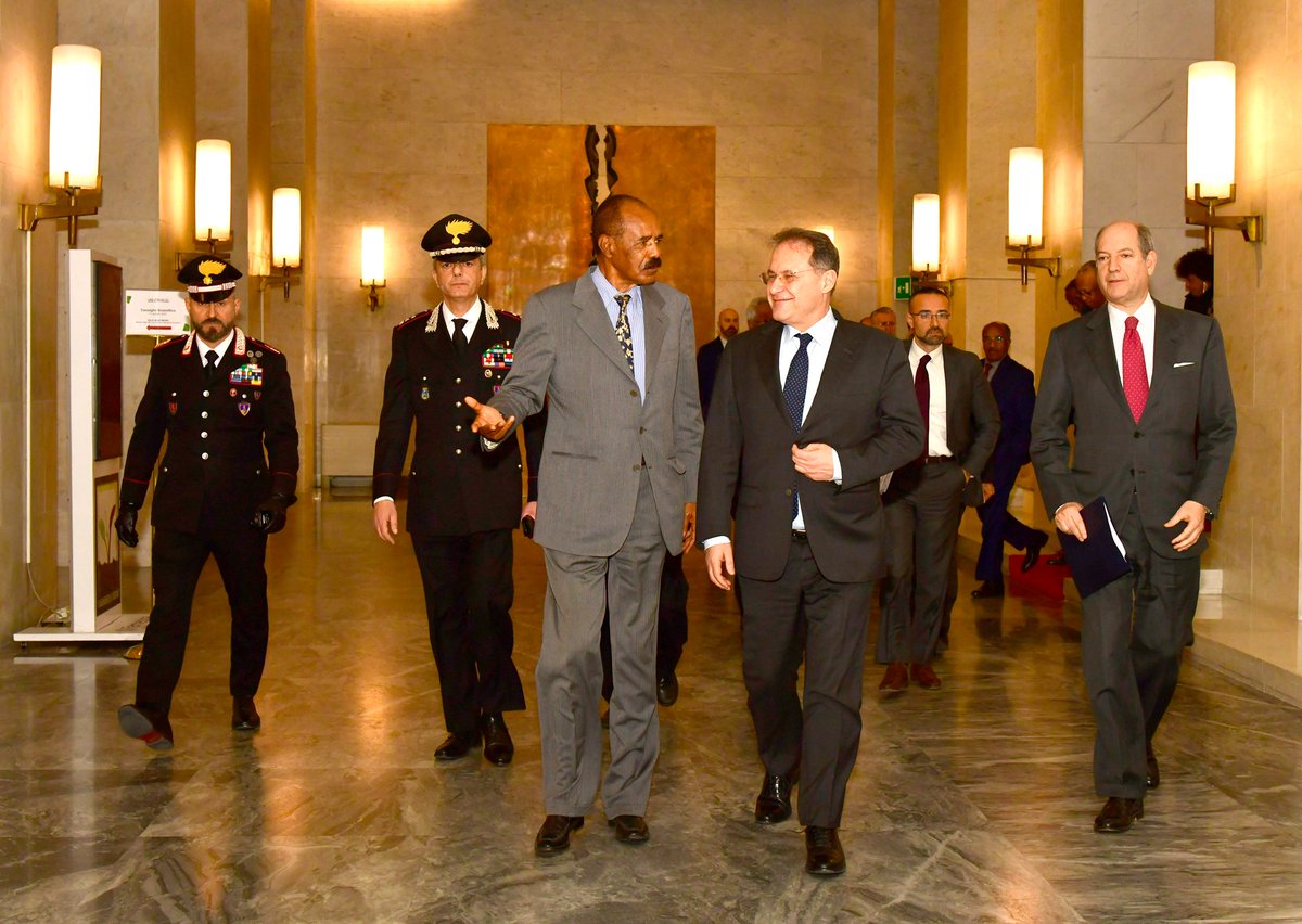 hawelti's tweet photo. Pre. Isaias &amp; his delegation held series of meetings with Minister of Enterprises; Minister of Youth &amp; Sports; &amp; Deputy Minister of Foreign Affairs in past two days.  Discussions centered on cooperation &amp; investment on Eritrea's sectors of comparative advantage &amp; infrastructure https://t.co/Sm7wicvgeg