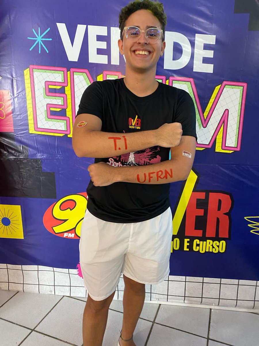 txaguinho0's tweet image. Agora que a poeira já está abaixando, acho que chegou a hora de eu falar sobre… Parabéns ao MEC e ao SISU por roubarem meu sonho! Na manhã do dia 30, tal qual outros estudantes, abri o sisu esperançoso de ver meu resultado como aprovado e, adivinha só??? Eu consegui, fui +