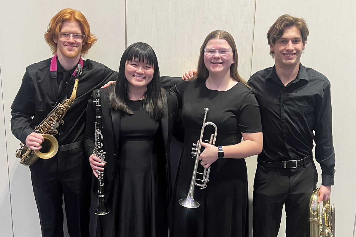 isd199's tweet photo. Congratulations to the four #Simley students selected to participate in the @NorthwesternMN Honor Band! Students rehearsed with professors alongside peers from different schools &amp; learned about college life before their honor band performance. ARTICLE: https://t.co/82fRkQbik1 https://t.co/Hn6L9mXiK5