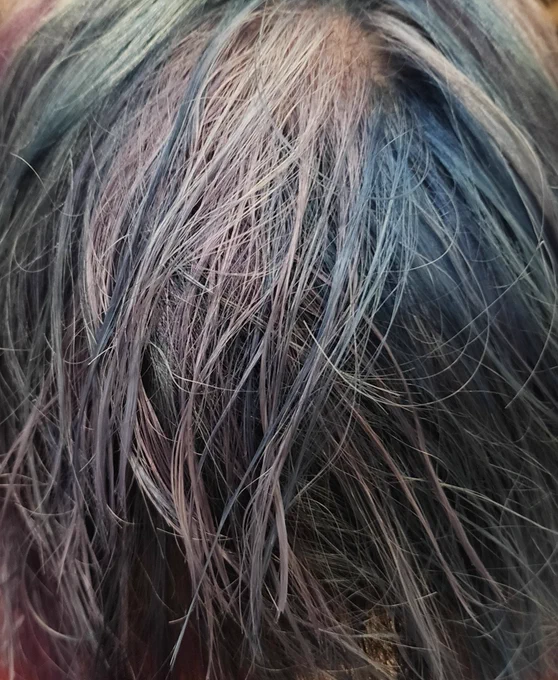 This pile of ashes is my new hair color 