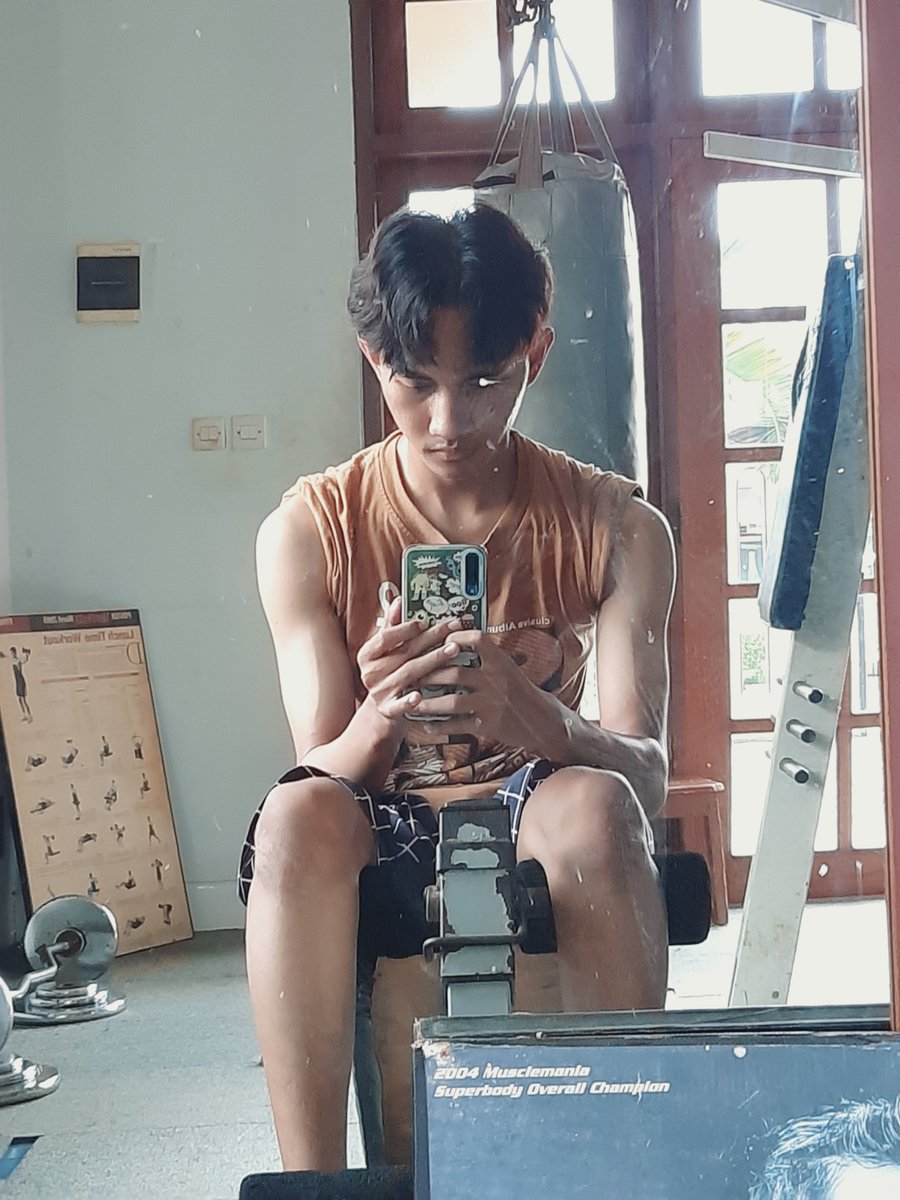 dikyprs__'s tweet photo. Ajarin dong puh https://t.co/IJ0V5mx8ZH