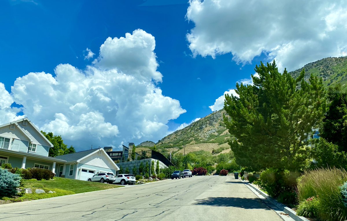 CoachKaterina's tweet photo. π€ Good morning from Indian Hills, my amazing neighborhood in Provo, Utah.
π I pray you make this day an amazing day!
π Remember all your blessings and be in an attitude of gratitude, always!
.
.
#ProvoViews #eXpRealtyUtah #IndianHills https://t.co/LUUpRbTLFn