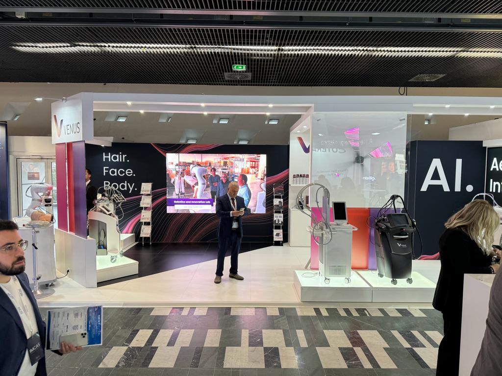 Bonjour from Paris! 🇫🇷 Excitement is in the air as we kick off the landmark 25th annual IMCAS - International Master Course on Aging Science, and the Venus team can't wait to welcome you at Booth Q206. 
 
✨ #Venus #IMCAS #IMCAS2024 #TheVenusShow #VenusEvents