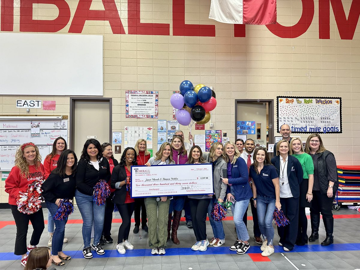 TEF_TomballISD's tweet photo. 🎉and the winners are… 🎉 

Congratulations to Janet Marek, Bianca Nobles, Tiffany Davila, Kristi Donald, and Katy Gates with @TISDLES1 @TomballISD 

#etrain #TEF #Tomball #TomballISD #grants #supportforteachers #communityimpactnews #TomballNews https://t.co/r2PJCYAP7N