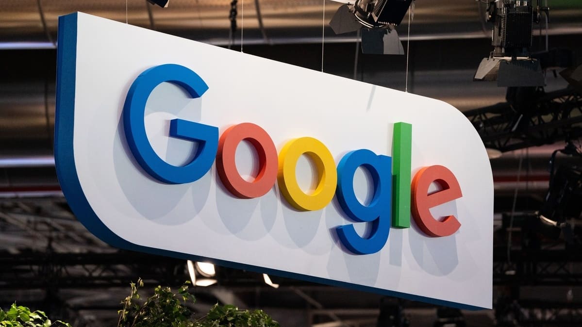 CeotechI's tweet photo. Google lancia ImageFX: un generatore di immagini AI
#AI #genAI #GeneratoreDiImmaginiAI #Google #GoogleAI #IAGenerativa #ImageFX #Innovazioni #IntelligenzaArtificiale #MusicFX #Notizie #Novità #Sviluppo #Tech #TechNews #Tecnologia #TextFX

https://t.co/ZnOvKwESNa https://t.co/W9KLQO3RR3