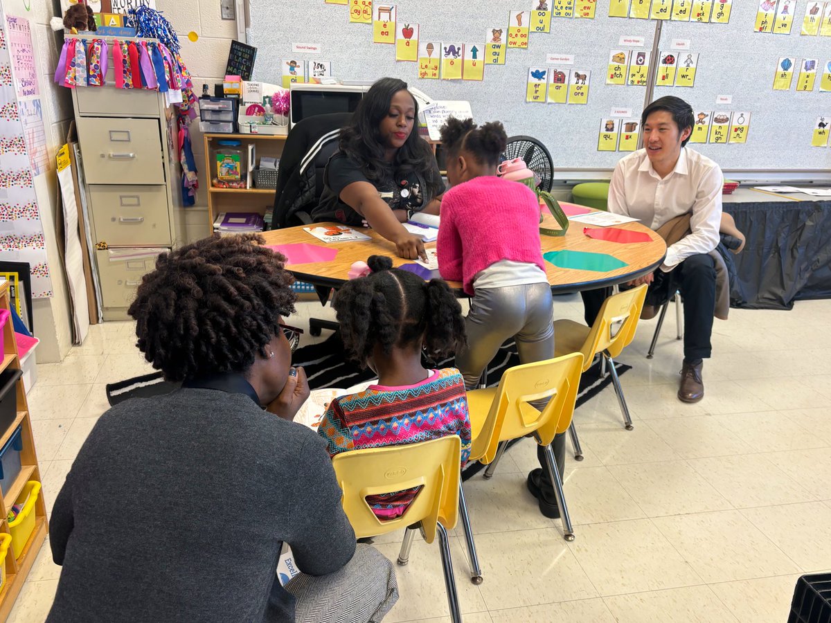 100% of instructional staff @FriendshipPCS are being trained in the science of reading and structured literacy aligned practices. I got to see first-hand how impactful that is for students. Let's replicate this across the city @OSSEDC @DMEforDC @DCSBOE!