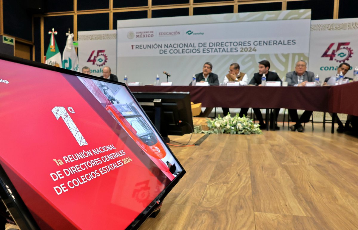 CONALEP_Mex's tweet photo. Con éxito concluimos la "1ra. Reunión Nacional de Directores Generales de Colegios Estatales del Sistema #Conalep". En donde se compartieron experiencias, conocimientos y estrategias para seguir #TransformandoCONALEP. 💚👏🏻

@ManuelEspino https://t.co/H8YdPndueU