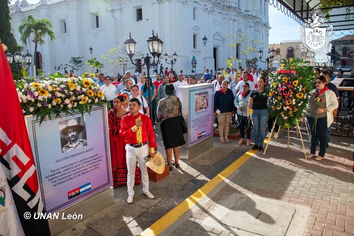 unanleon's tweet photo. En conmemoración al 92 aniversario del Tránsito a la Inmortalidad del Coronel Farabundo Martí, la comunidad universitaria de la UNAN-León dirigida por la Rectora Almarina Solís, rindió homenaje al líder revolucionario con ofrenda floral y guardia de honor en el paseo de los Héroes y las Heroínas de la Revolución de la ciudad universitaria.
