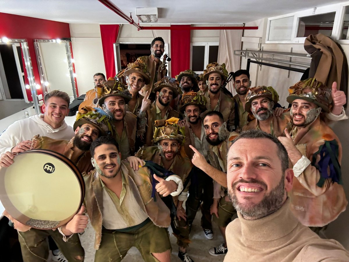 El mayor Premio y la mejor final ha sido haberos conocido ❤️‍🩹🦊 <a href="/ComparsaZorros/">Comparsa Los Zorros</a>