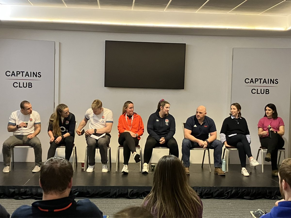 Inspirational surroundings for a day full of knowledge sharing around developing the next generation of Red Roses. Thank you to Emily Pratt @RFU, to speakers @RossShand @psrve @Vicky_nutrition @CarolinePhysio and all practitioners who attended. #CPD #Twickenham