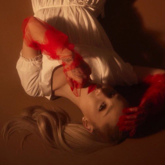 ArianaWorldHQ's tweet photo. And so it continues. https://t.co/NDCKDNj5SZ