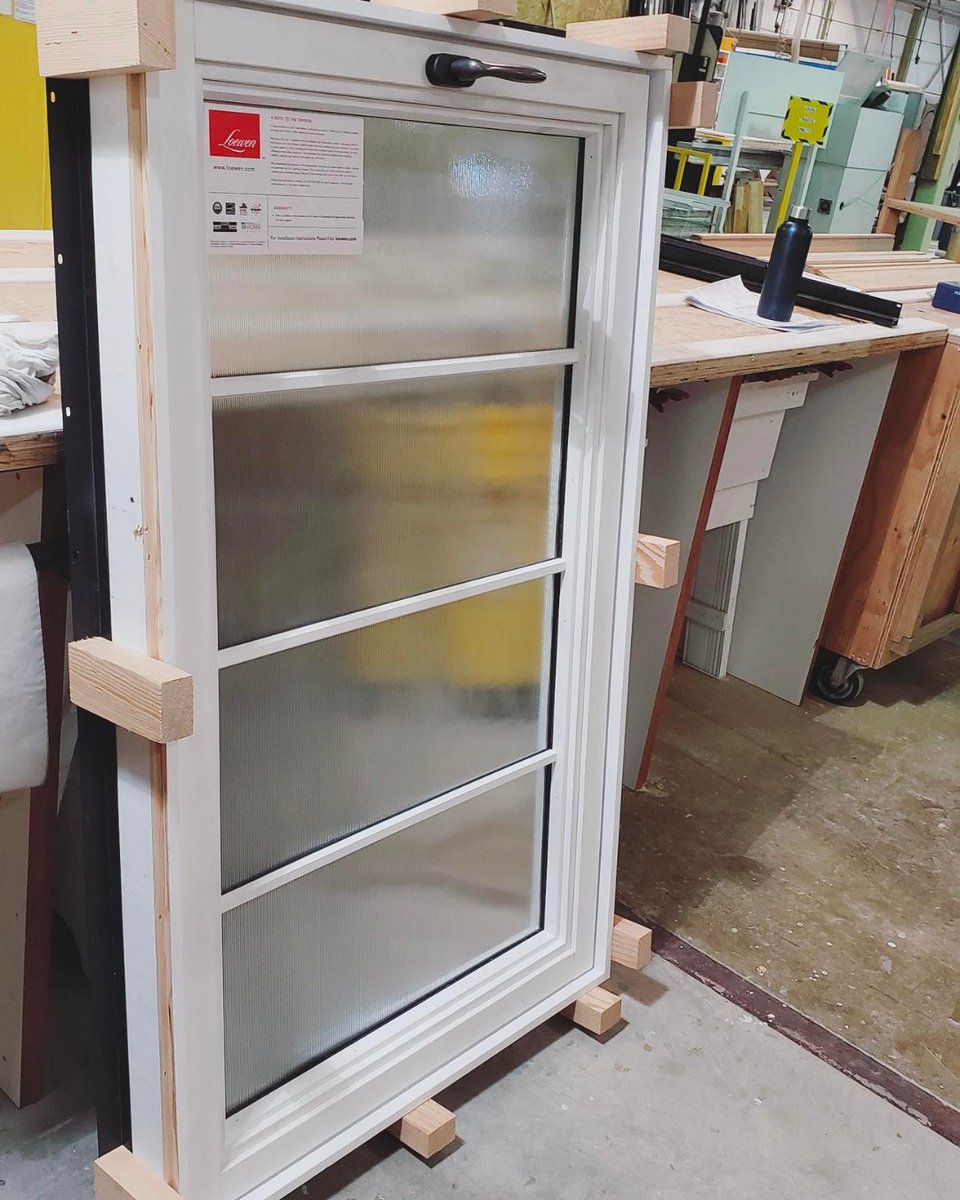 HolcombeDoors's tweet photo. This window isn't just good-looking, it's extra functional too! It offers the ability to tilt inward so you can easily clean its exterior.
#homesweethome #helenaal #chelseaal https://t.co/oafHB8DTht