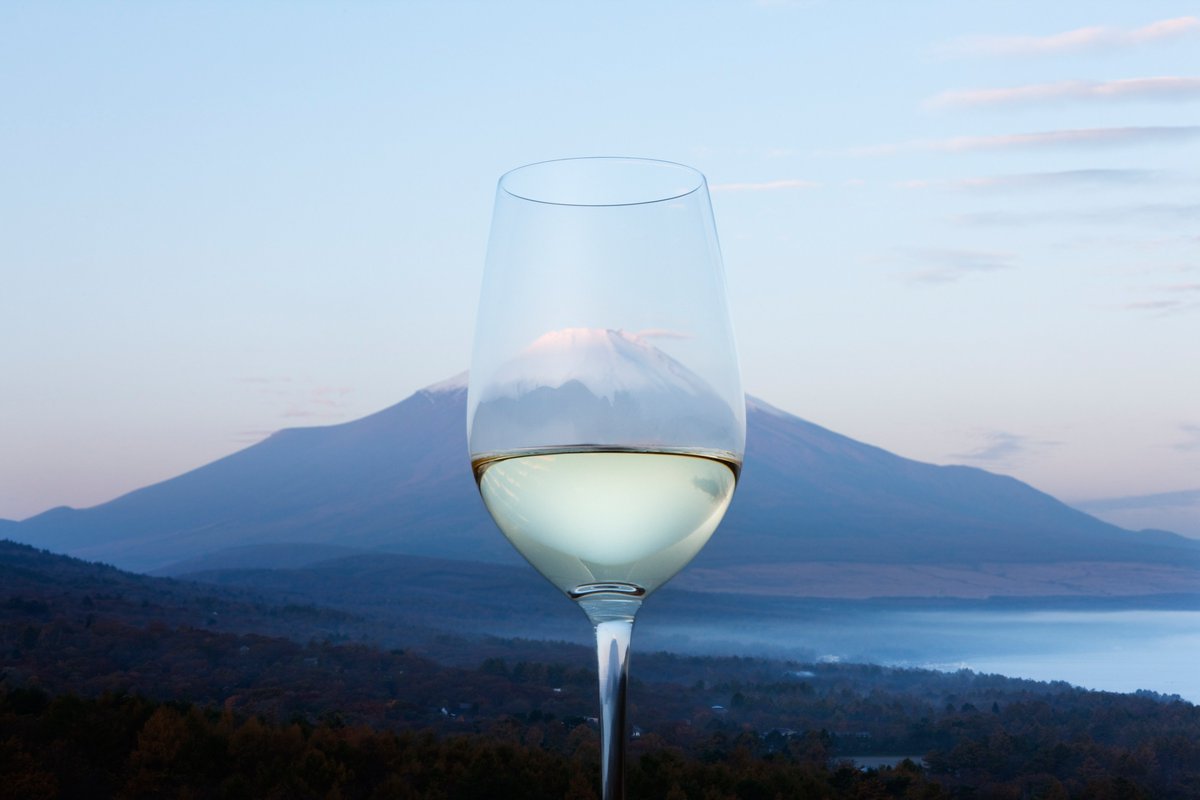 Koshu of Japan returns to London this month for its 15th annual trade tasting, on Wednesday 21st February. Leading wine producers from the Yamanashi Prefecture, including Lumière Winery and Chateau Mercian, will be presenting a diverse range of wines. All UK trade welcome.