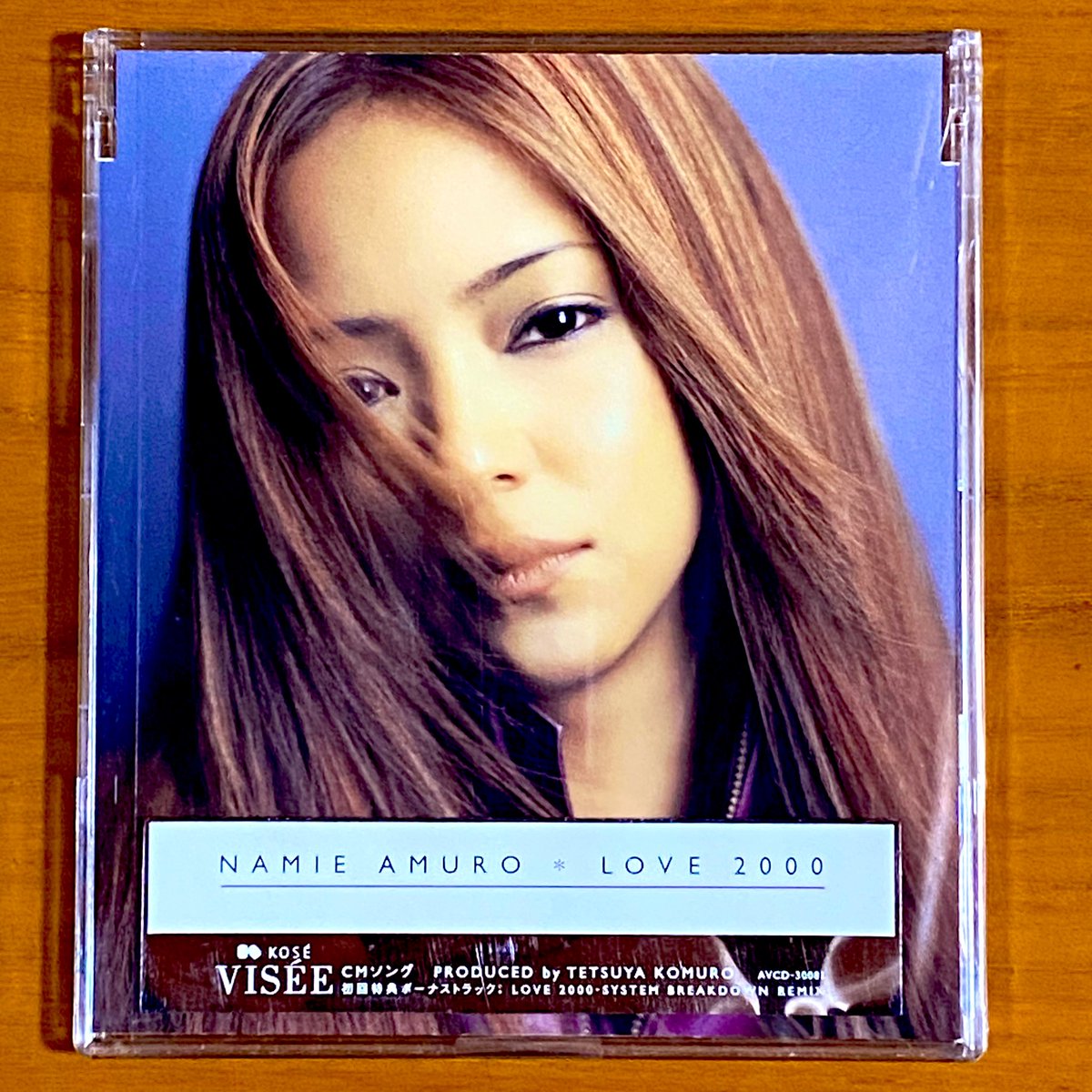 1月で発売から24年！ 2000年1月1日 発売 【LOVE 2000/安室奈美恵