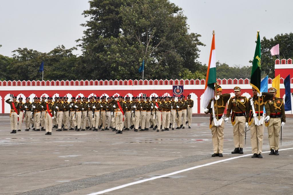 DGP_Goa's tweet photo. The newly passed out Constables have been exhorted to remain committed throughout their career to the oath taken by them. https://t.co/3iZdAJsChs