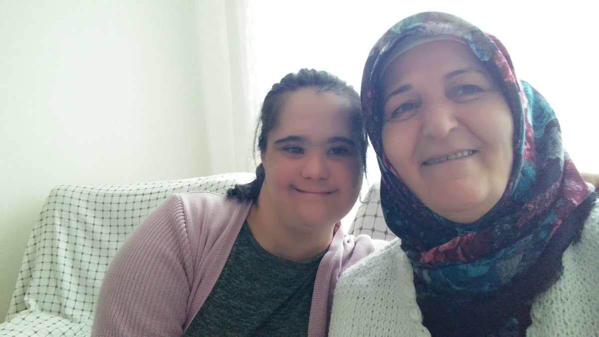 Ak Parti Başakşehir İlçe Başkanlığı Sosyal Politikalar, EKM Komisyonu engelli aile ziyaretlerine devam ediyor. 
DURMAK YOK YOLA DEVAM